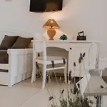 Masseria Tenuta Flora Maria Κατάλυμα σε φάρμα