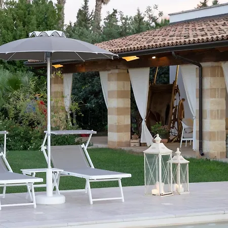 Alloggio per agriturismo Masseria Tenuta Flora Maria Leverano