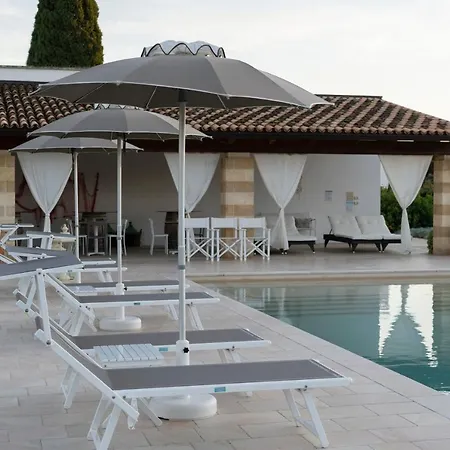 Masseria Tenuta Flora Maria *