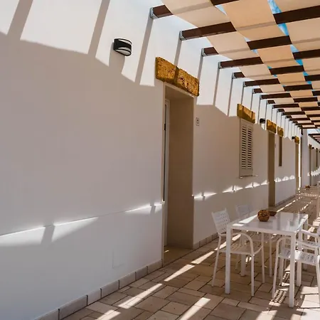 Masseria Tenuta Flora Maria Farm stay *