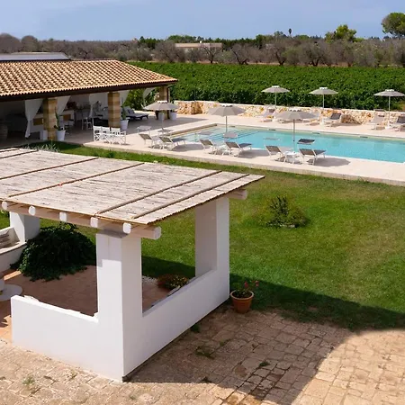 Masseria Tenuta Flora Maria * Leverano