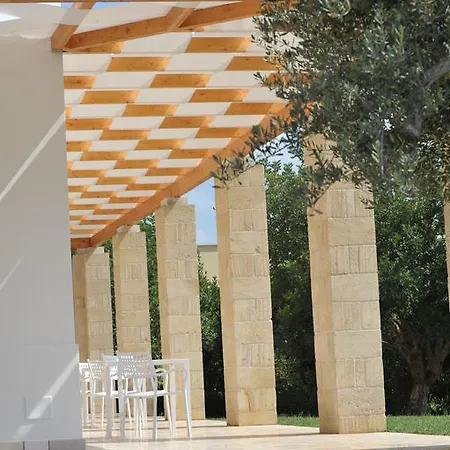 Masseria Tenuta Flora Maria Leverano