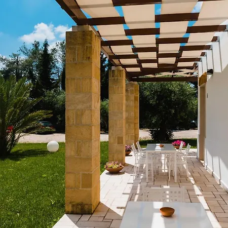 Masseria Tenuta Flora Maria * Leverano