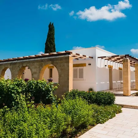 Farm stay Masseria Tenuta Flora Maria