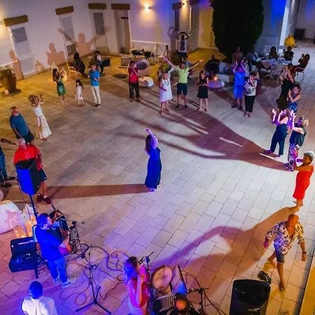 Masseria Tenuta Flora Maria Farm stay *