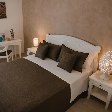 Masseria Tenuta Flora Maria Farm stay *