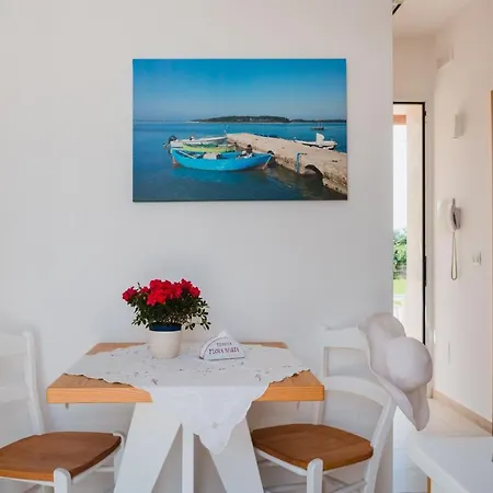 Masseria Tenuta Flora Maria Farm stay *
